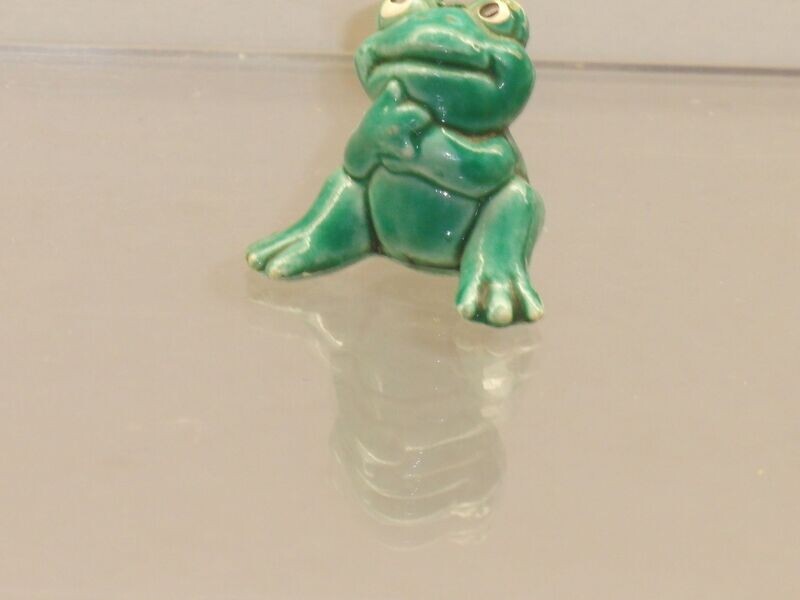 Happy Frogs 1986: Witzbold mit K-Kennung Happy Frogs 1986: Witzbold mit K-Kennung