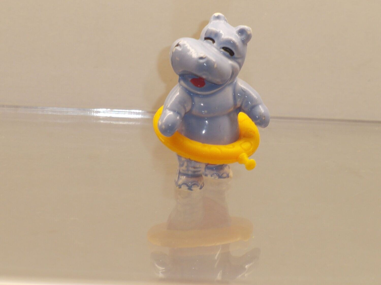 Die Happy Hippos 1988: Planscher Pauli, Bemalung hellblau