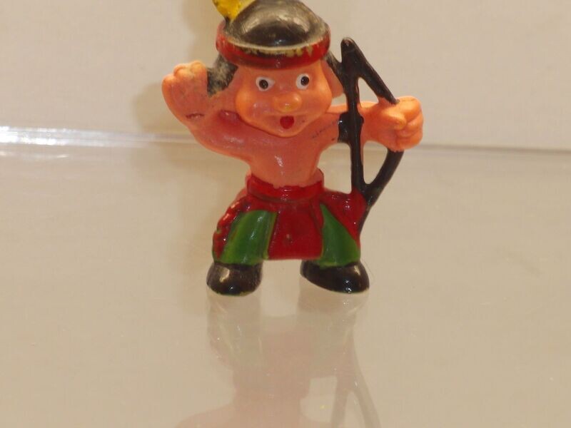 Ü-Ei-Alt-Figuren vor 1981:
Disney Figuren Serie 2: Klein Adlerauge Ü-Ei-Alt-Figuren vor 1981:
Disney Figuren Serie 2: Klein Adlerauge