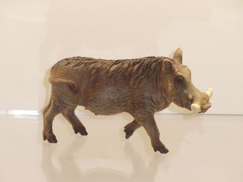 Schleich: 14843 Warzenschwein Bache laufend Schleich: 14843 Warzenschwein Bache laufend