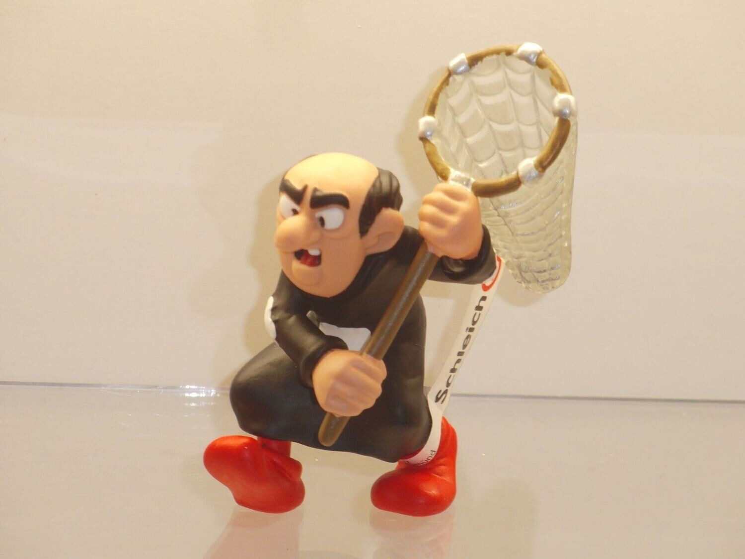 Gargamel mit Netz 2.0825