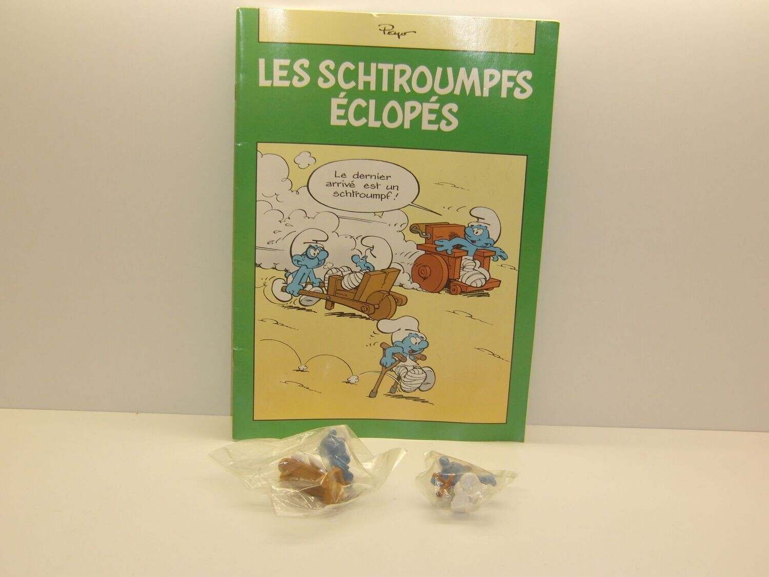Werbeschlumpf  "Versehrten Schlümpfe Frankreich" Satz mit 2 Figuren + Comic (Figuren noch eingeschweißt)
