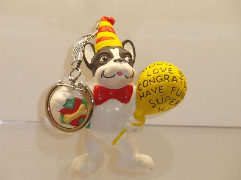 Bully Hund: Bullyland: Bully mit Luftballon und Geschenk (Schlüsselanhänger) Bully Hund: Bullyland: Bully mit Luftballon und Geschenk (Schlüsselanhänger)