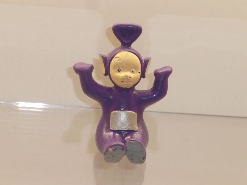 Bully/Bullyland 90er Jahre: Teletubbies: Tinky-Winky sitzend Bully/Bullyland 90er Jahre: Teletubbies: Tinky-Winky sitzend