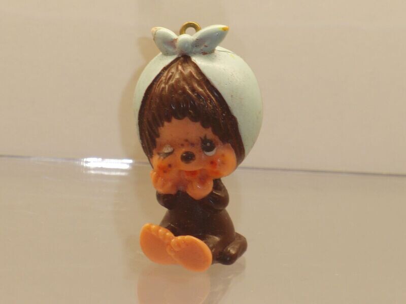Monchhichi: Sekiguchi 1979: mit Zahnschmerzen Monchhichi: Sekiguchi 1979: mit Zahnschmerzen