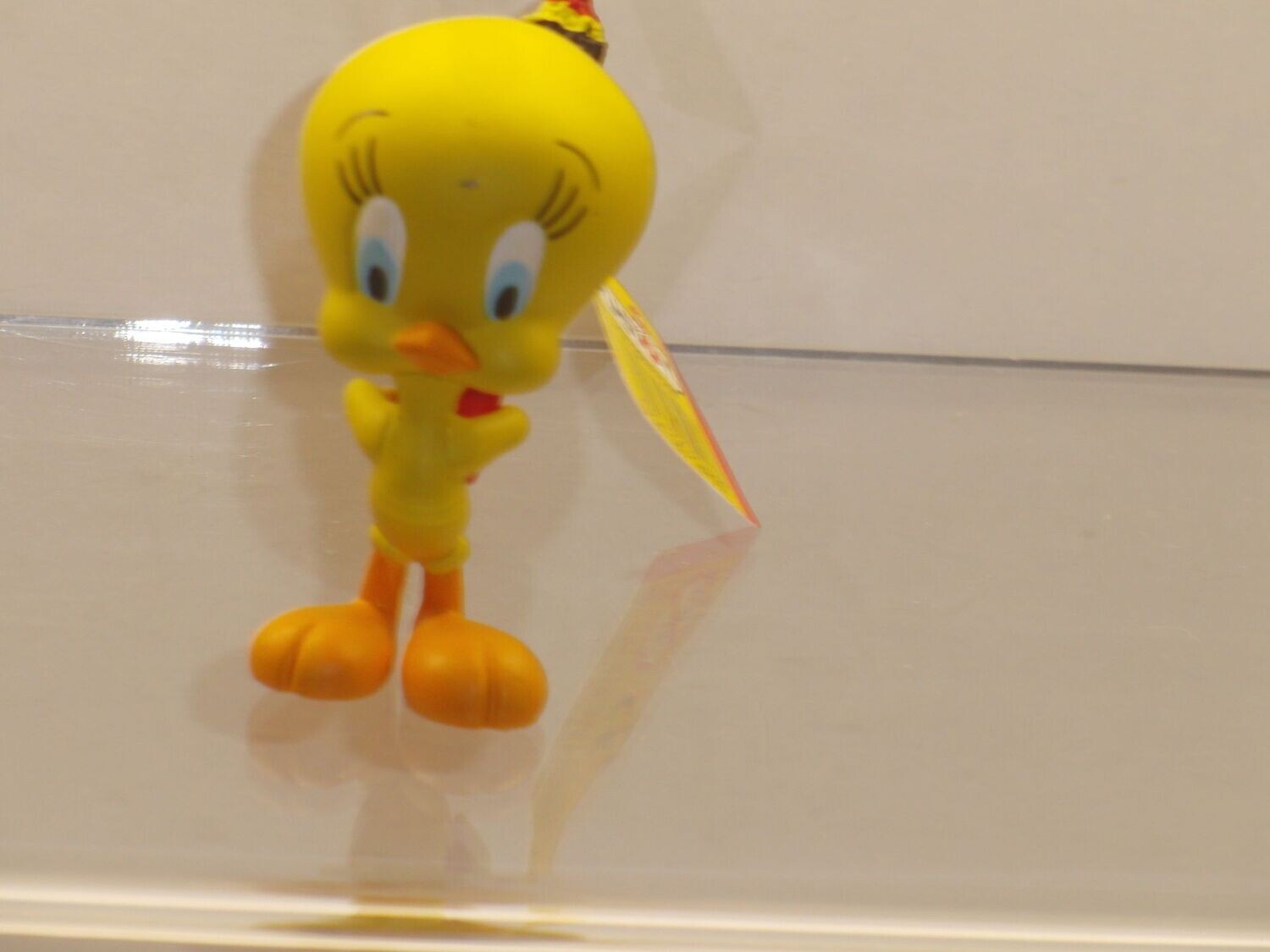 Bugs Bunny  & Co.: Plastoy ca. 2005: Tweety mit Dynamit