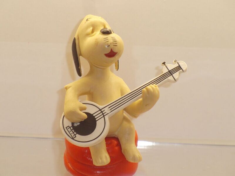 Werbefiguren: Loriot's Wum und Wendelin: Schleich 80er Jahre: Wum mit Mandoline Werbefiguren: Loriot's Wum und Wendelin: Schleich 80er Jahre: Wum mit Mandoline