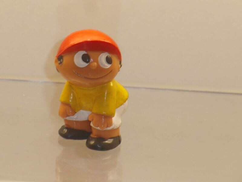 Werbefiguren: ZDF: Mainzelmännchen: John 1978: Mainzelmännchen-Fußballer: Torwart mit Rückennummer (gelbes Hemd)