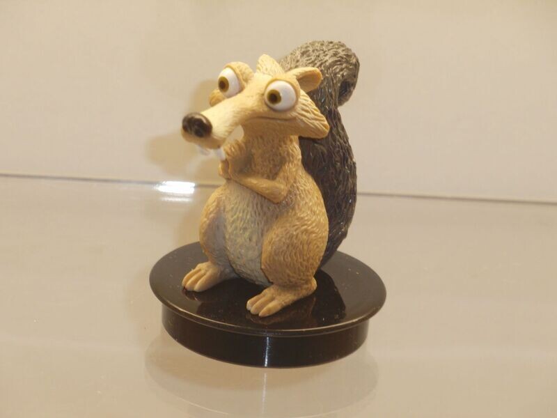 Ice Age: Scrat (Kino-Becher-Figur) Ice Age: Scrat (Kino-Becher-Figur)