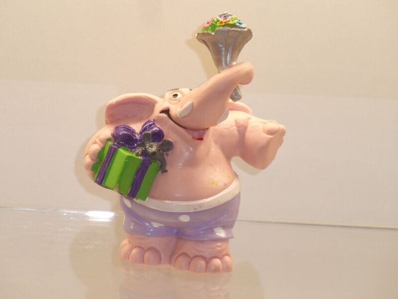 Pink Elefant: Comics Spain 80er Jahre: Elefant mit Blumen und Geschenk Pink Elefant: Comics Spain 80er Jahre: Elefant mit Blumen und Geschenk