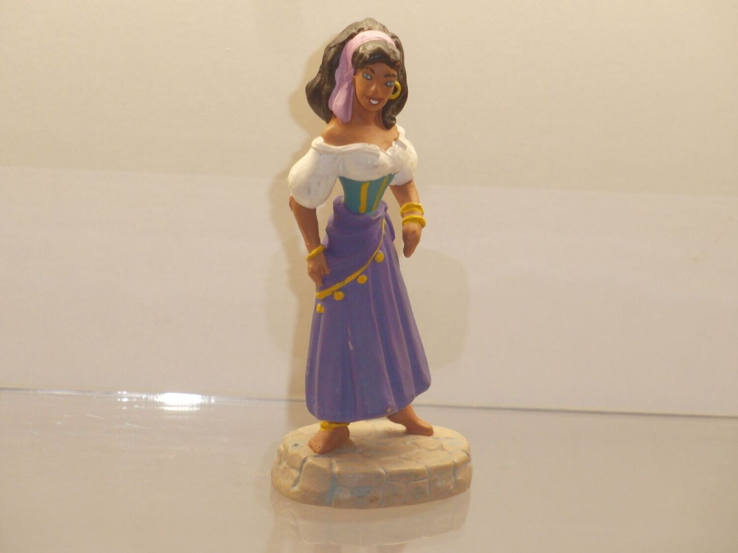 Disney's Glöckner von Notre Dame: Disneystore: Esmeralda