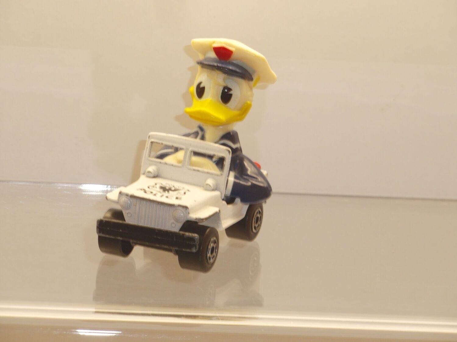 Disney Donald Duck: Matchbox 1979: Donald im Polizeiauto