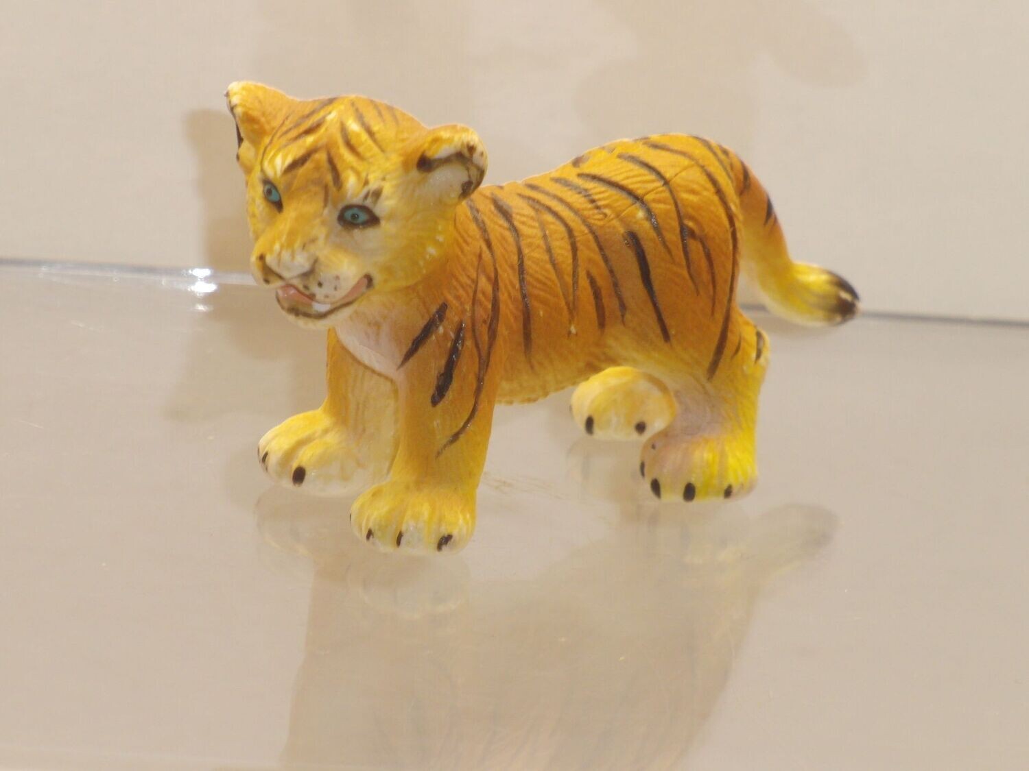 Schleich: 14187 Tigerbaby (gelblich)