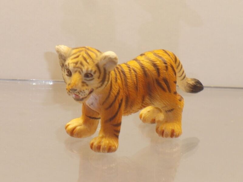 Schleich: 14187 Tigerbaby (orange) Schleich: 14187 Tigerbaby (orange)
