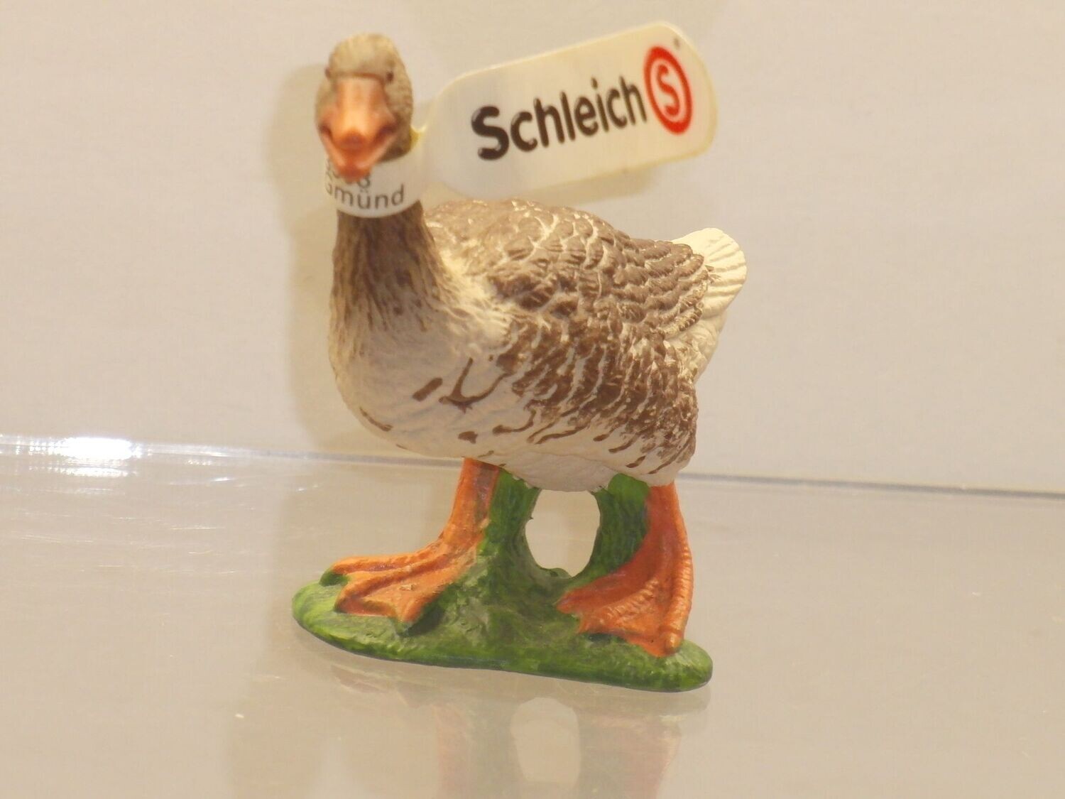 Schleich: 13678 Graugans stehend mit Fähnchen