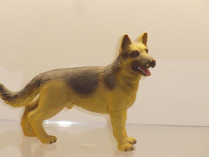 Schleich: 16323 Schäferhund (hell) Schleich: 16323 Schäferhund (hell)