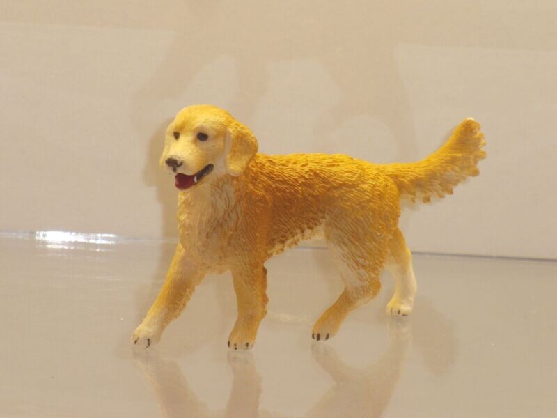 Schleich: 16395 Golden Retriever Hündin Schleich: 16395 Golden Retriever Hündin