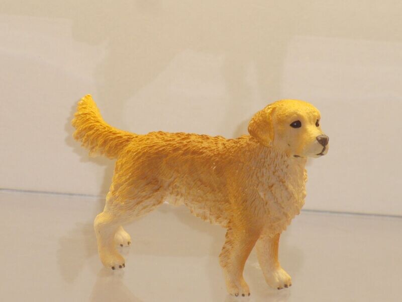 Schleich: 16394 Golden Retriever Rüde Schleich: 16394 Golden Retriever Rüde