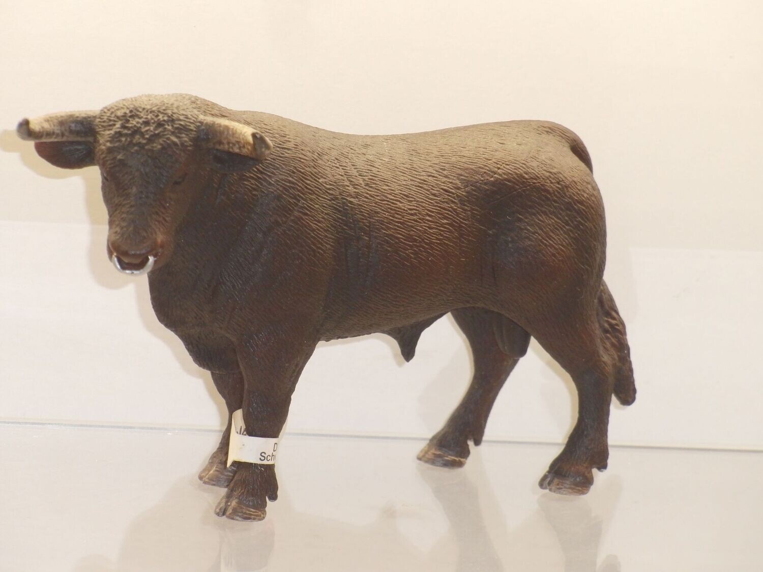 Schleich: 13722 Stier schwarz mit Fähnchen