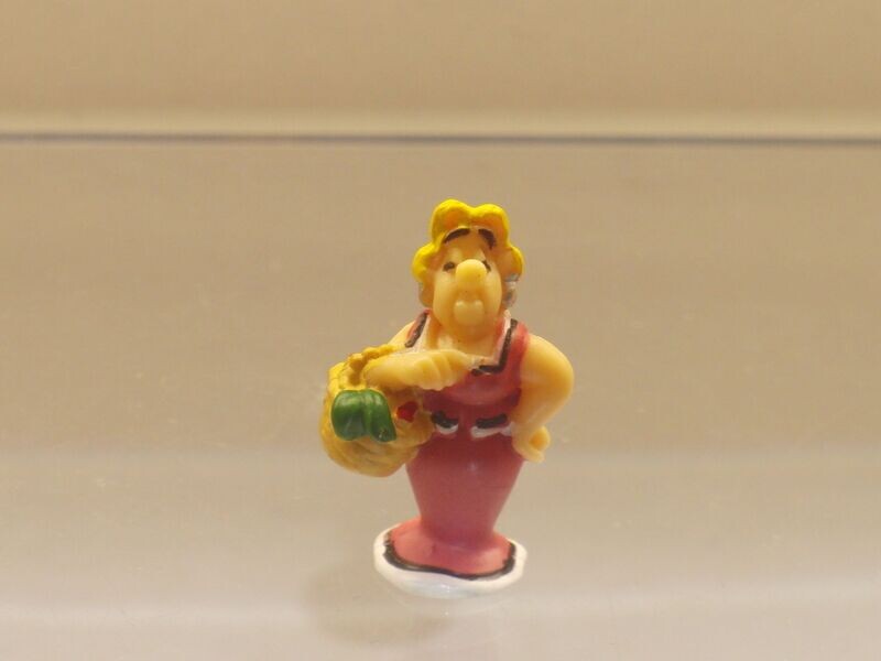 Asterix: Mini: Plastoy : Werbebeigaben bei Bridelix Käse: Gutemine Asterix: Mini: Plastoy : Werbebeigaben bei Bridelix Käse: Gutemine