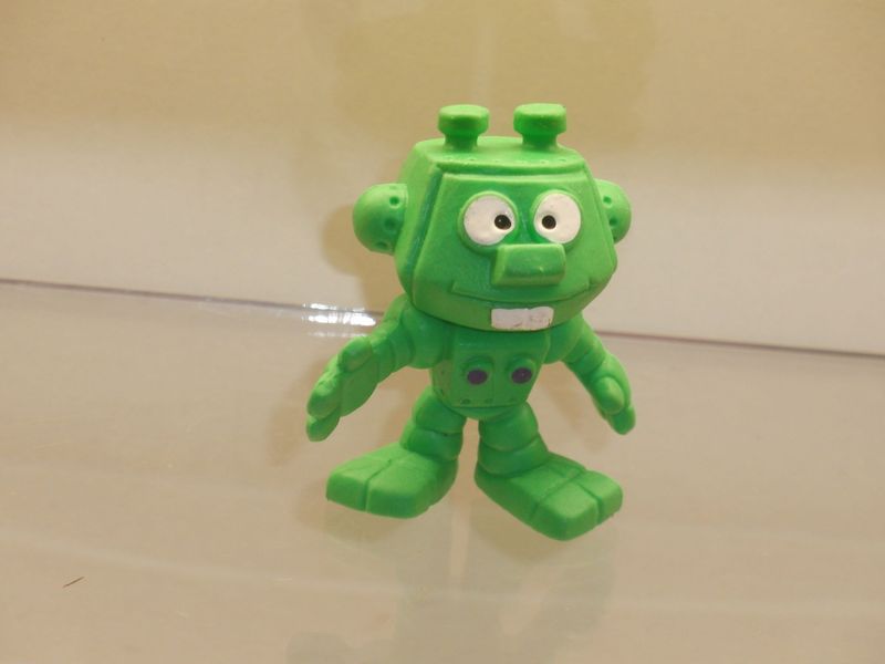 Sniks: 2. Serie: Bully 80er Jahre: Robo-Snik grün (Radiergummi) Sniks: 2. Serie: Bully 80er Jahre: Robo-Snik grün (Radiergummi)