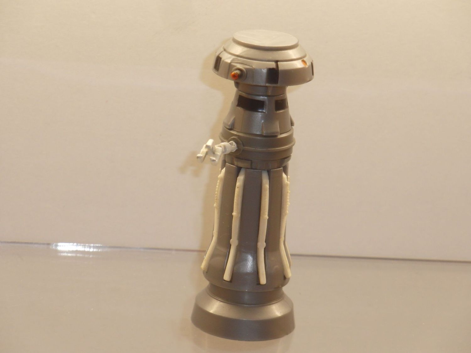 Star Wars 1980 - 1982: FX-7 Medical Droid