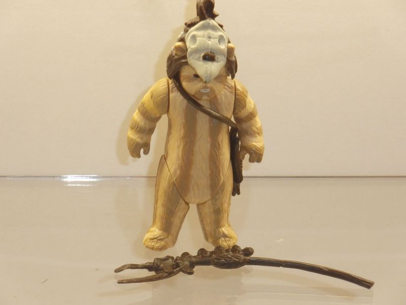 Star Wars 1983: Logray (Ewok Medicine Man) Star Wars 1983: Logray (Ewok Medicine Man)