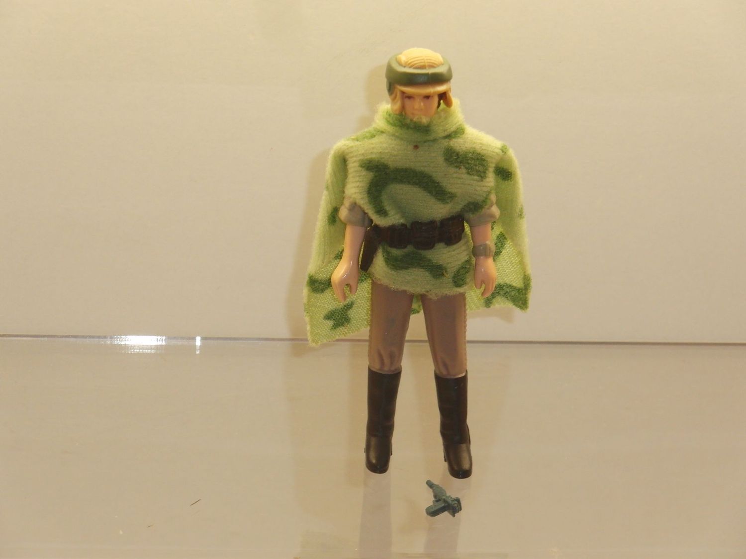 Star Wars 1983: Leia Organa (Combat Poncho)