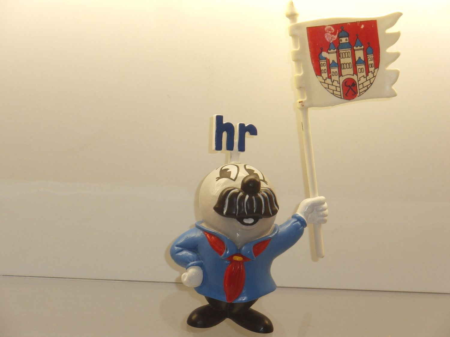 Werbefiguren: HR-Fernsehen: Onkel Otto: Schleich 90er Jahre: Onkel Otto mit Werbefahne Stadtwappen