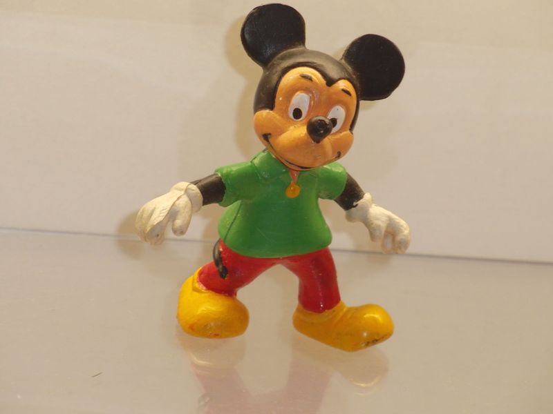 Disney: Micky Maus: Comics Spain 80er Jahre Micky mit grünem Hemd Disney: Micky Maus: Comics Spain 80er Jahre Micky mit grünem Hemd