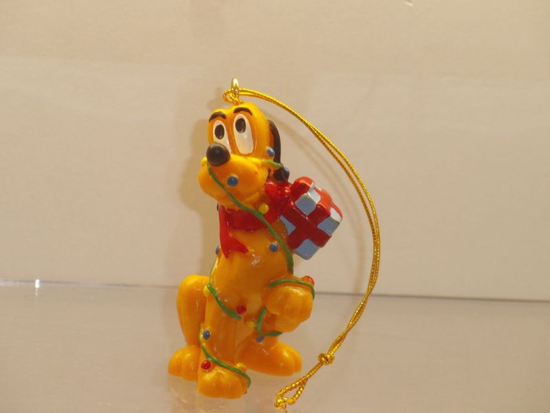 Disney: Pluto: Bullyland 90er Jahre: Pluto Weihnachten als Anhänger Disney: Pluto: Bullyland 90er Jahre: Pluto Weihnachten als Anhänger