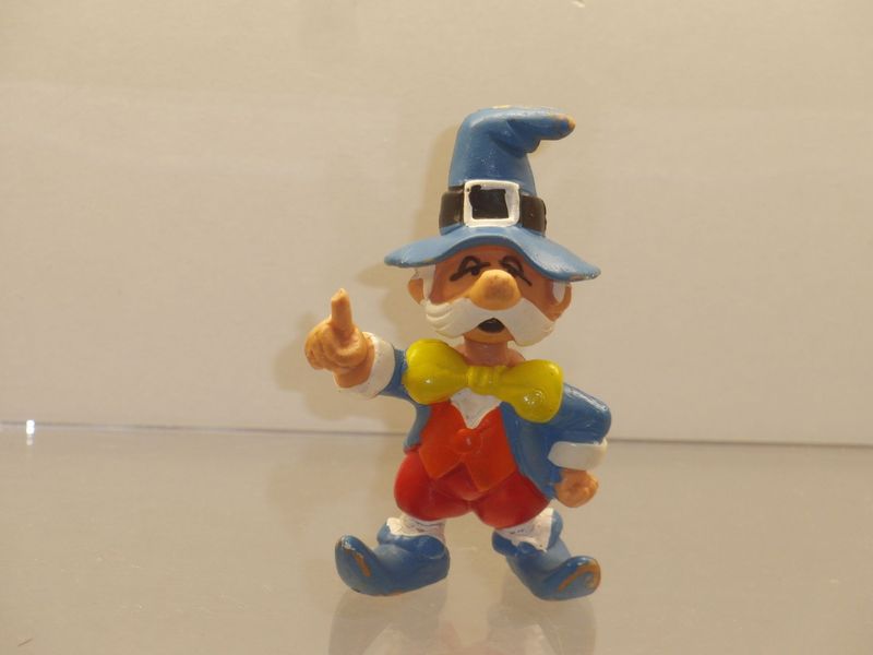 Nils Holgersson: Schleich 1981: Wichtelmännchen (beschädigt) Nils Holgersson: Schleich 1981: Wichtelmännchen (beschädigt)