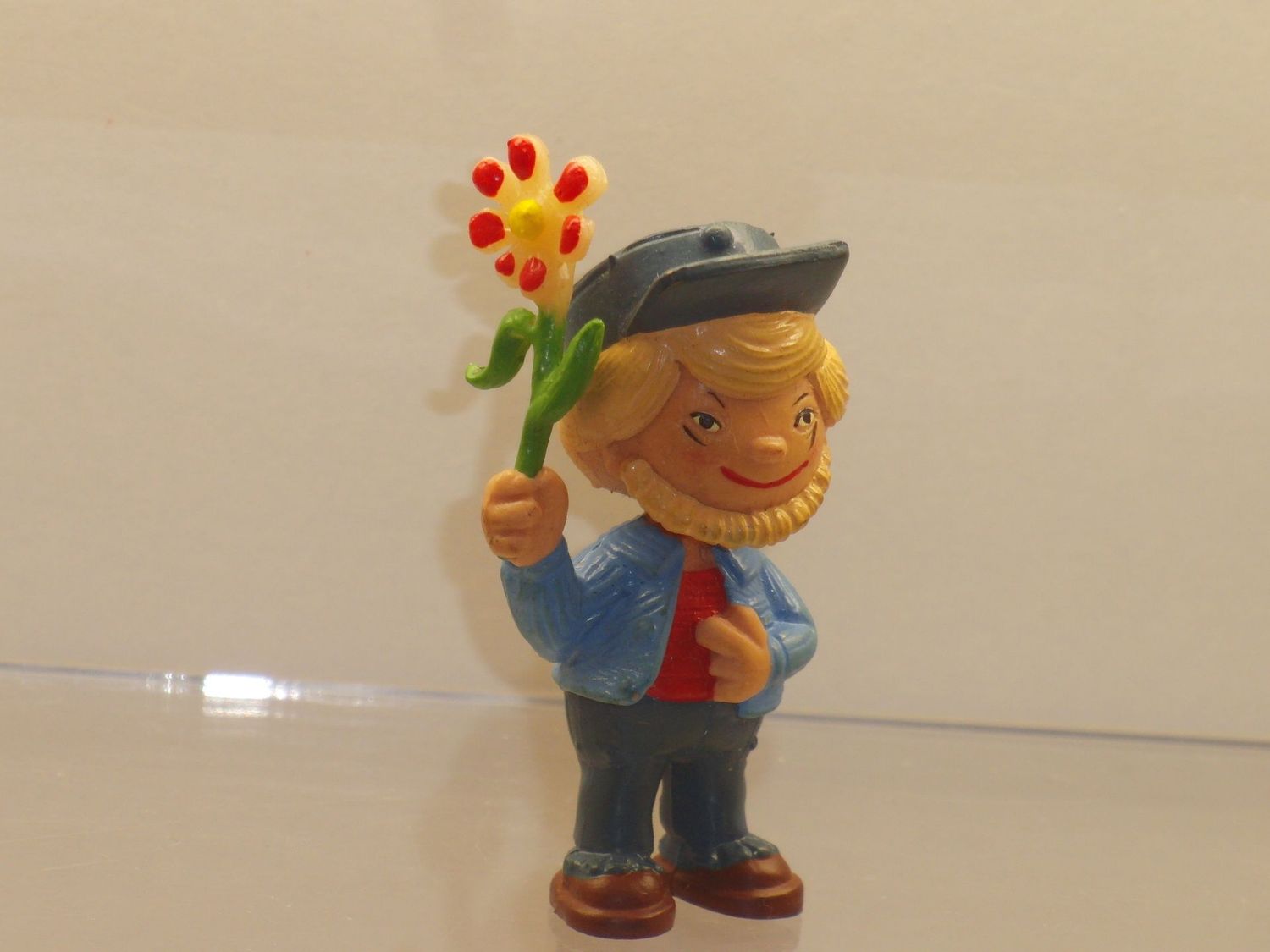 Sandmännchen: Schleich 1984: Sandmännchen mit bemalter Blume