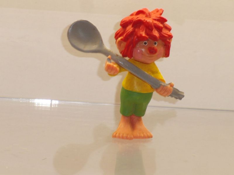 Pumuckl: Heimo 80er Jahre: Pumuckl mit Löffel (hellgrüne Hose) Pumuckl: Heimo 80er Jahre: Pumuckl mit Löffel (hellgrüne Hose)