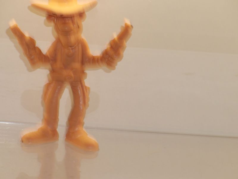 Lucky Luke: Schleich 1984: Averell Dalton als unbemalte Figur Lucky Luke: Schleich 1984: Averell Dalton als unbemalte Figur