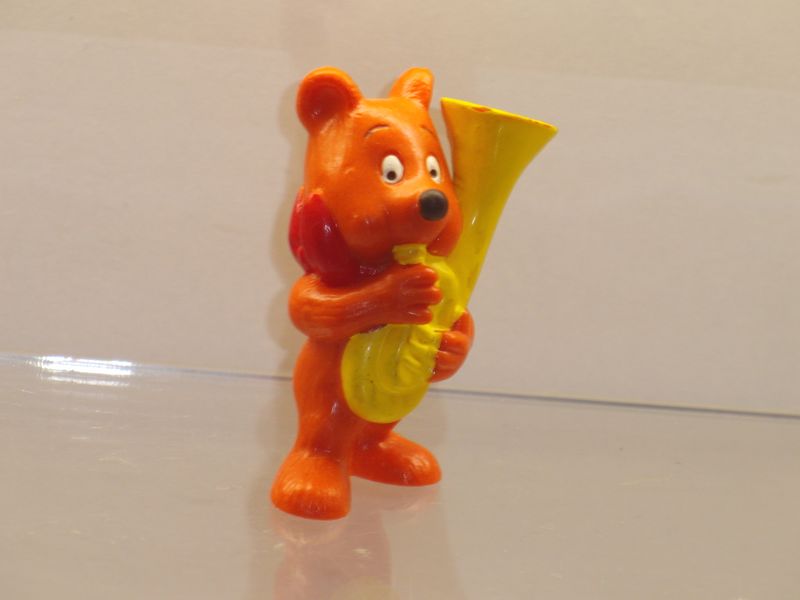 Haribo Goldbären: Schleich 80er Jahre: Goldbär mit Tuba Haribo Goldbären: Schleich 80er Jahre: Goldbär mit Tuba