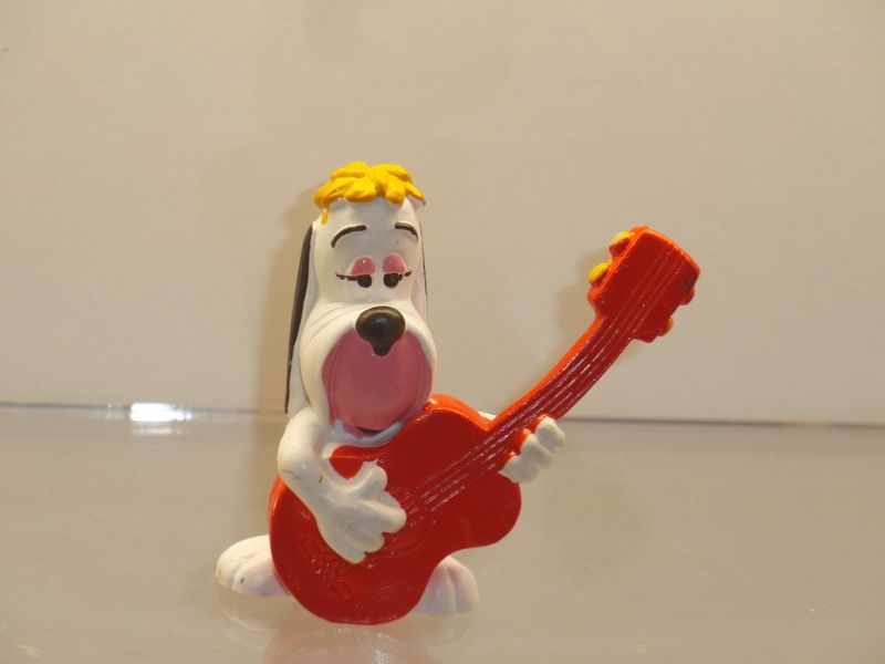 Drops: Schleich 1985: Drops mit Gitarre Drops: Schleich 1985: Drops mit Gitarre