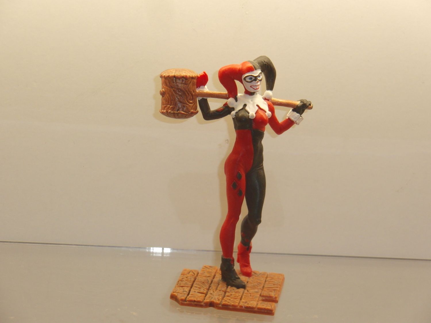 Schleich Superhelden: DC Justice League: Harley Quinn