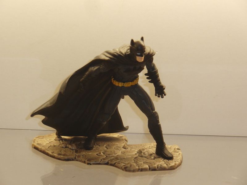 Schleich Superhelden: 22502 DC Justice League: Batman stehend ohne Verpackung Schleich Superhelden: 22502 DC Justice League: Batman stehend ohne Verpackung
