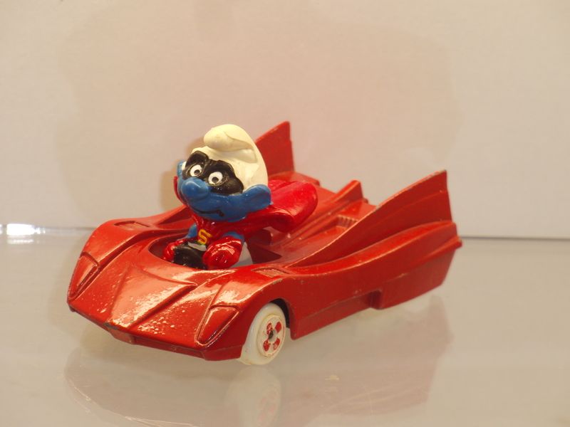 Fahrzeuge: Superman im Auto (ESCI 1983) Fahrzeuge: Superman im Auto (ESCI 1983)