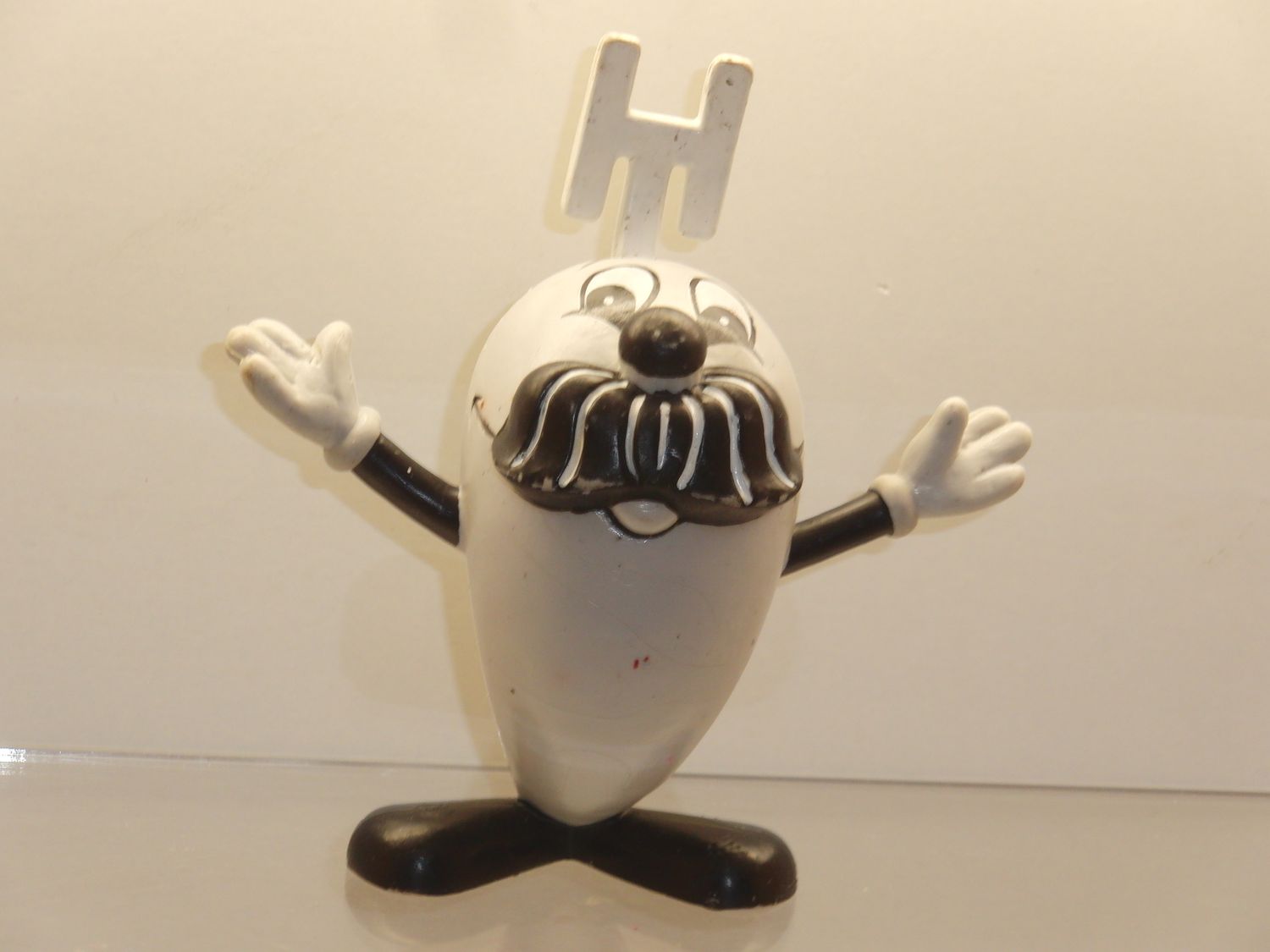 Werbefiguren: HR-Fernsehen: Onkel Otto: Schleich 80er Jahre: Onkel Otto Arme ausgebreitet H als Antenne Werbefiguren: HR-Fernsehen: Onkel Otto: Schleich 80er Jahre: Onkel Otto Arme ausgebreitet H als Antenne