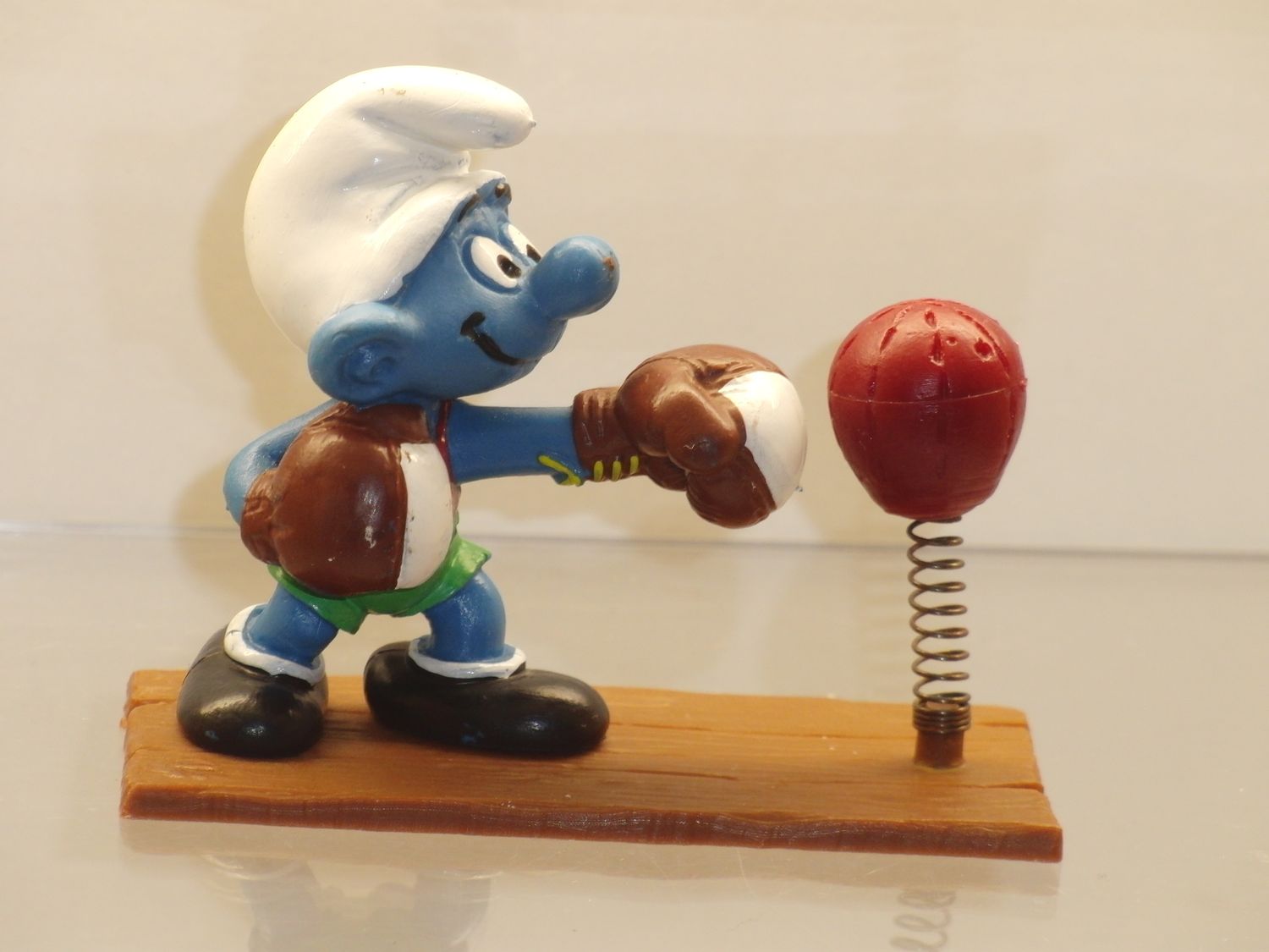 Boxer 4.0508 (Punchingball dunkel) Bindung gelb bemalt