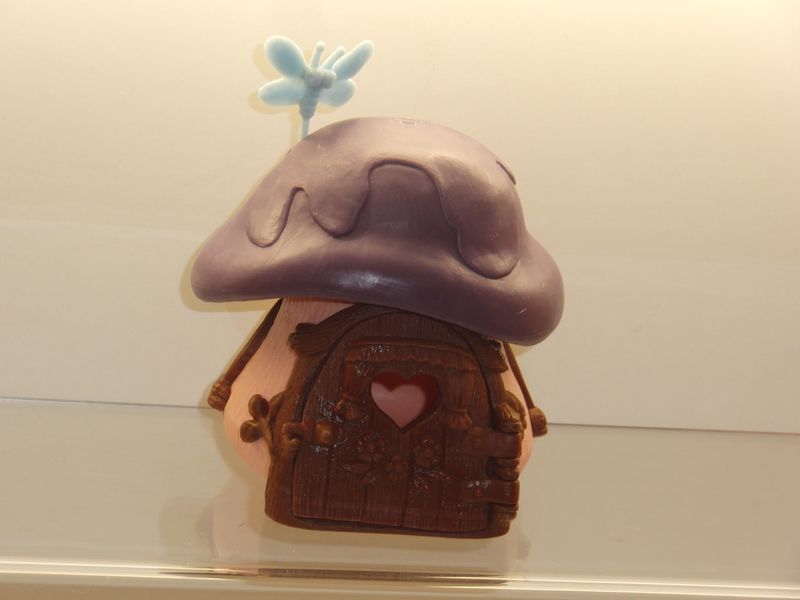 Schlumpfhaus klein Dach lila CE-Zeichen Schlumpfhaus klein Dach lila CE-Zeichen