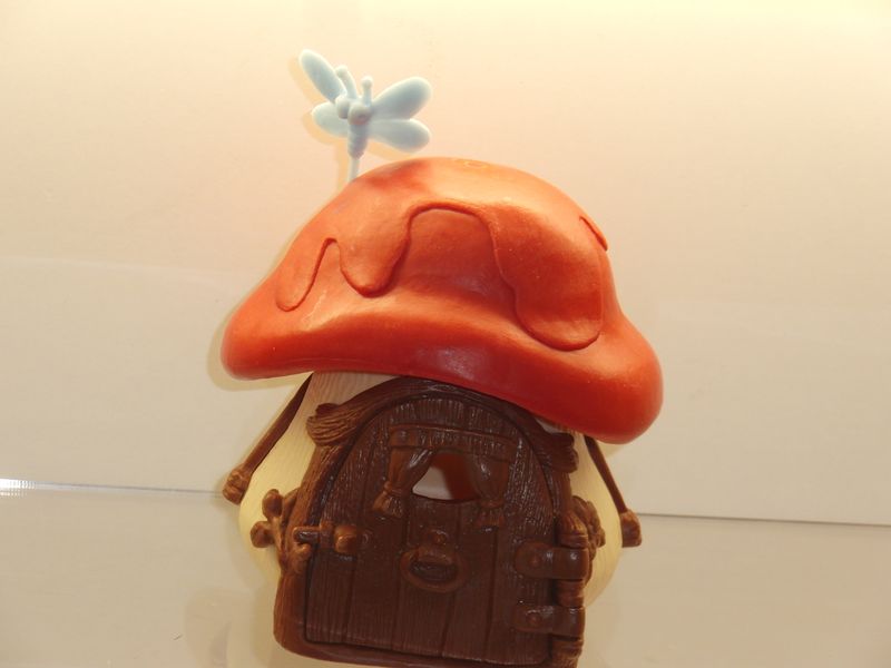 Schlumpfhaus klein Dach rot CE-Zeichen Schlumpfhaus klein Dach rot CE-Zeichen