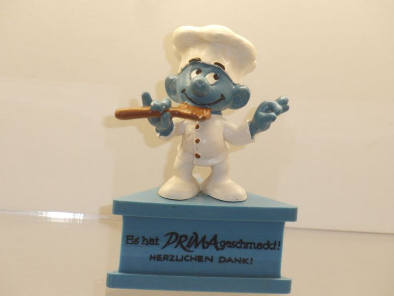 Dreiecks-Sockel: Küchenchef: Es hat PRIMA geschmeckt! Herzlichen Dank! Dreiecks-Sockel: Küchenchef: Es hat PRIMA geschmeckt! Herzlichen Dank!