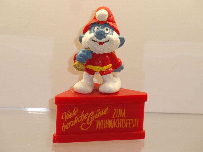 Dreiecks-Sockel: Weihnachtsschlumpf: Viele herzliche Grüsse ZUM WEIHNACHTSFEST! Dreiecks-Sockel: Weihnachtsschlumpf: Viele herzliche Grüsse ZUM WEIHNACHTSFEST!