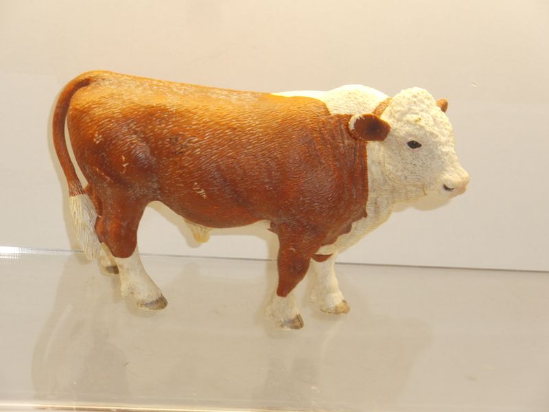 Schleich: 13640 Fleckvieh Bulle