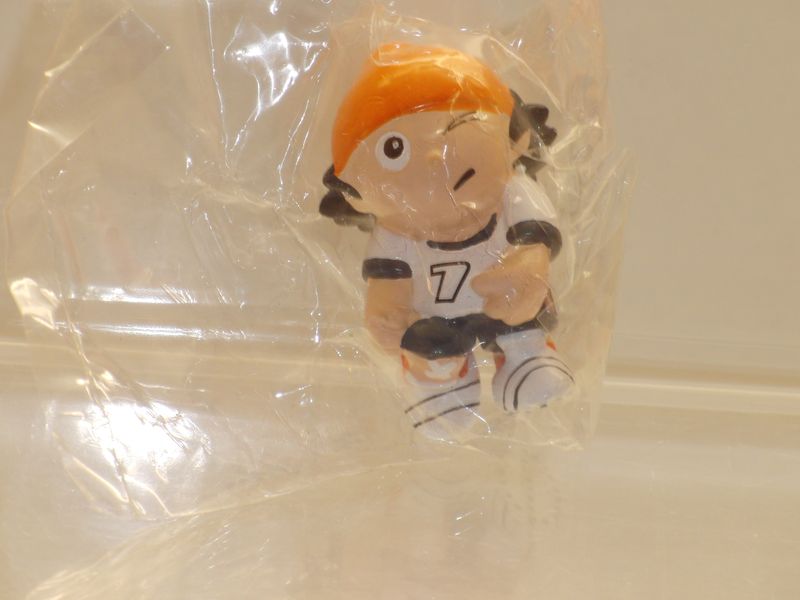 Werbefiguren: ZDF: Mainzelmännchen: P:os 2006: Mainzel Fußballer: Nr. 7, Verletzter noch org. verpackt Werbefiguren: ZDF: Mainzelmännchen: P:os 2006: Mainzel Fußballer: Nr. 7, Verletzter noch org. verpackt