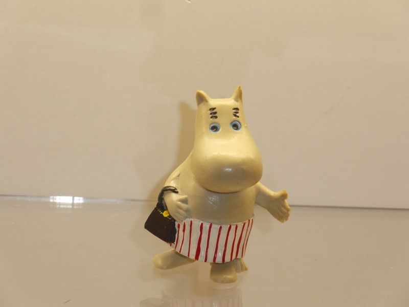 Mumins: Heimo 70er Jahre: Mumin Frau mit Tasche Mumins: Heimo 70er Jahre: Mumin Frau mit Tasche