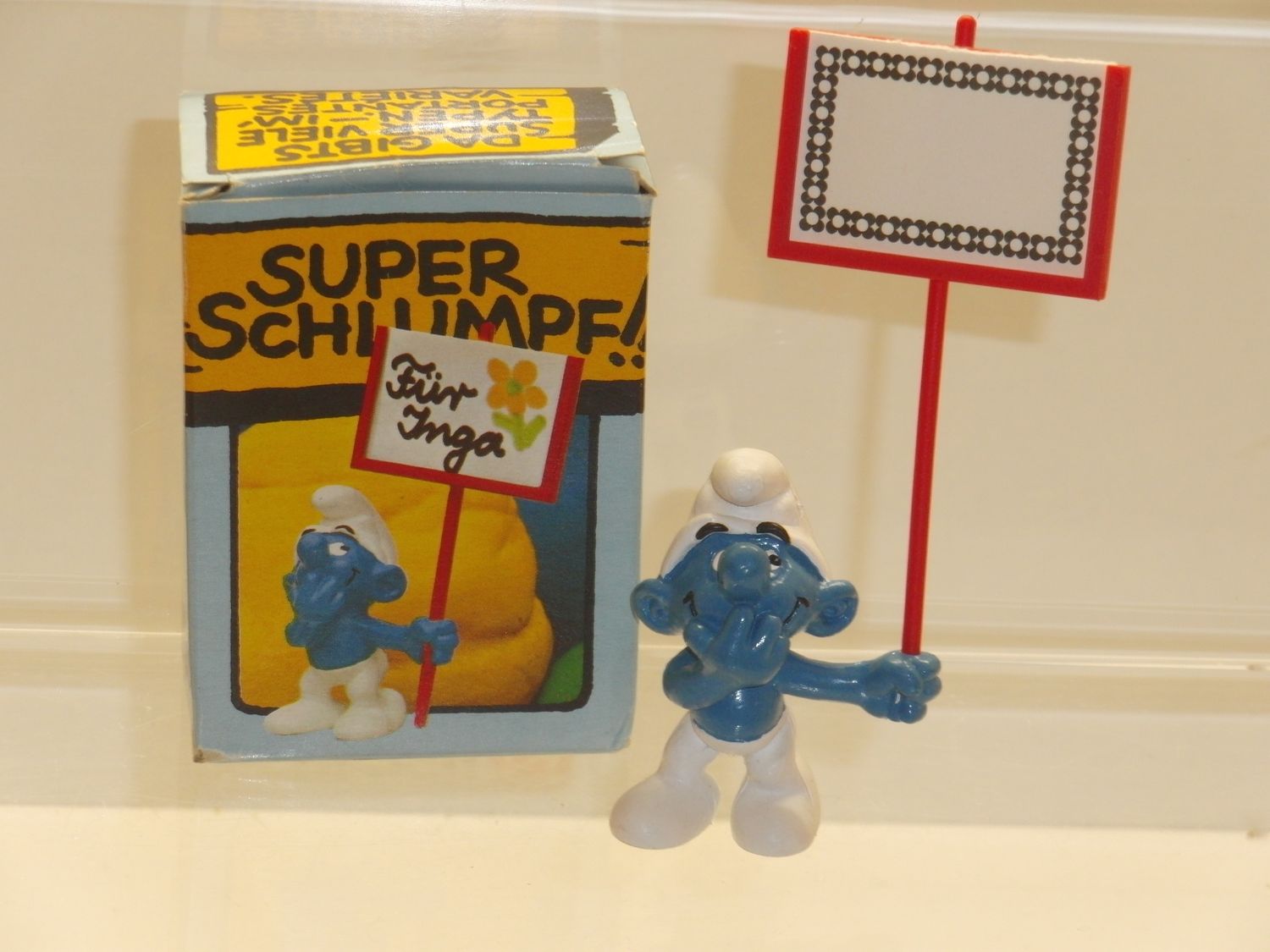 Schildträger 4.0208 mit Karton